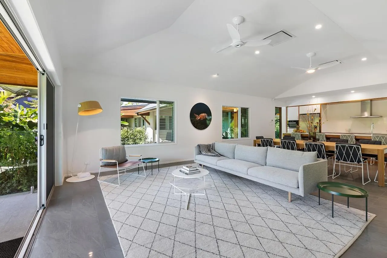 Yangaro Villa Airlie Beach