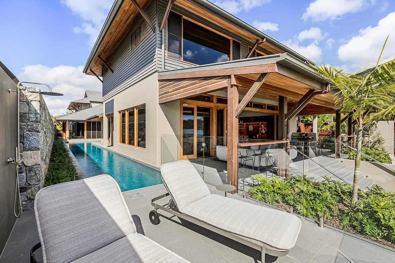 Holiday home Yangaro Villa Airlie Beach